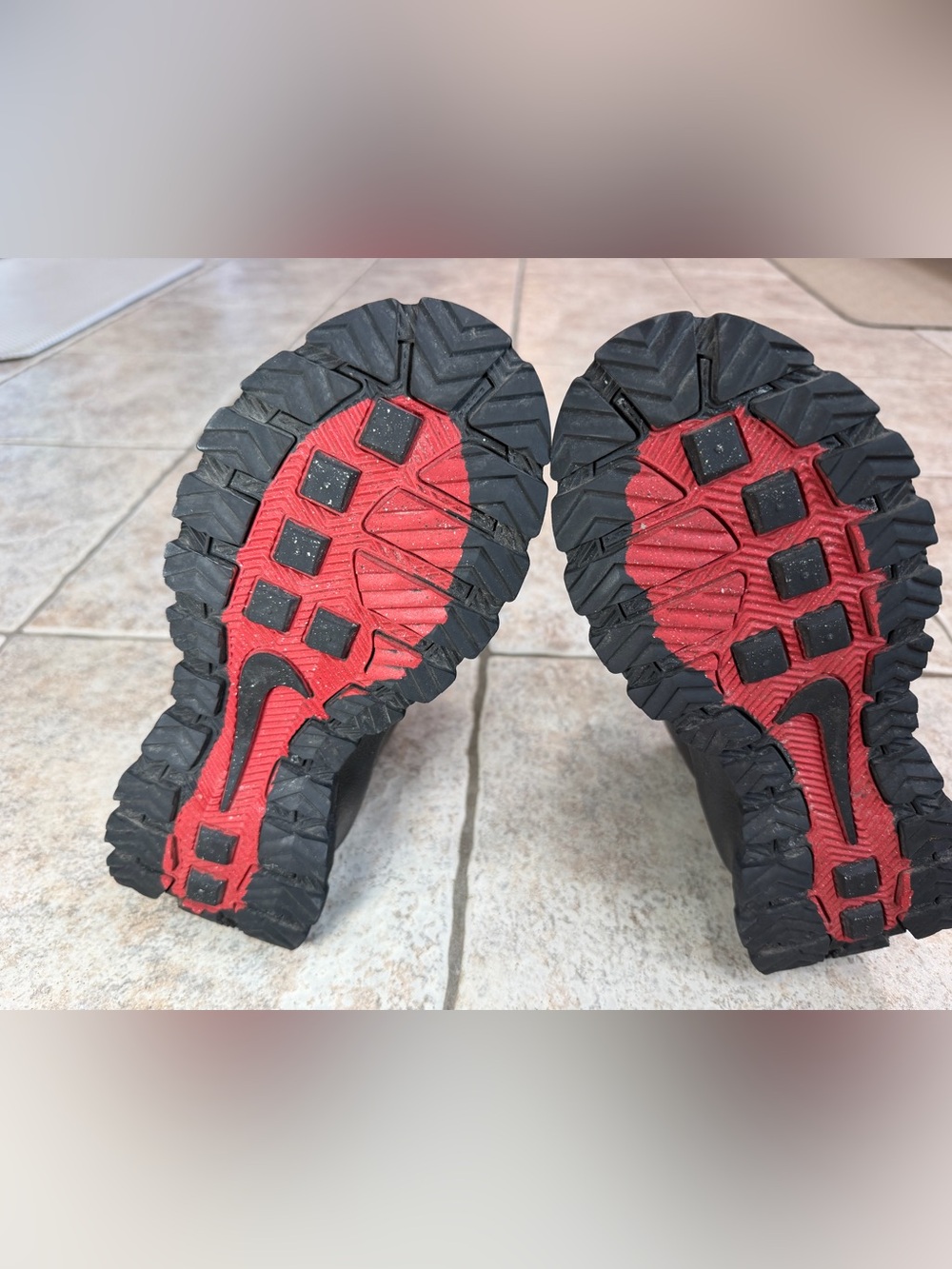 Nike Wmns Blazer Roam Mid 'Triple Black' size 6 - Picture 2 of 11